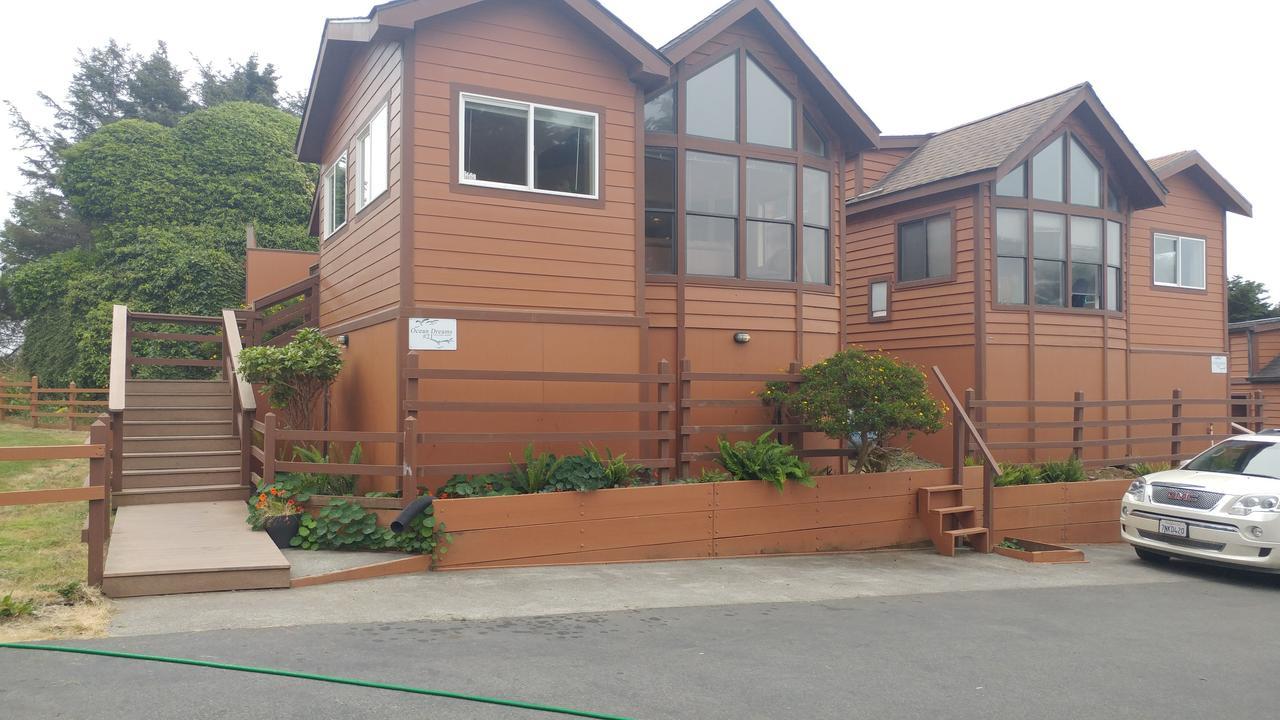 White Rock Resort Smith River 外观 照片